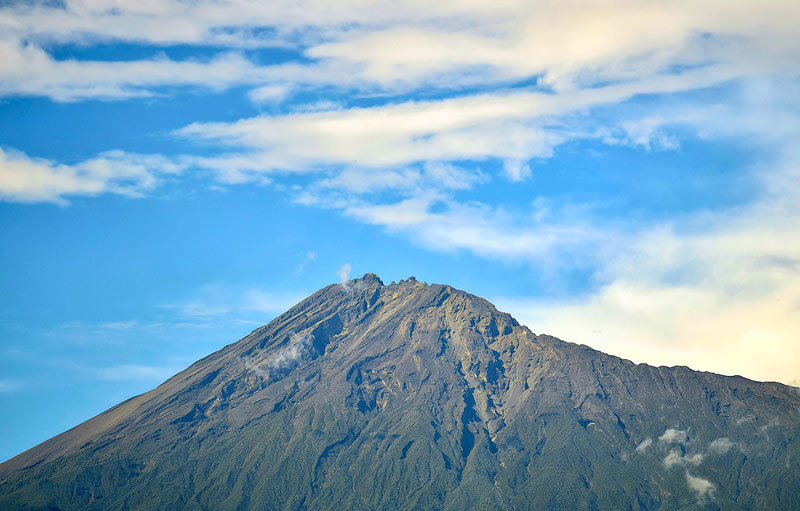 Mt-Meru