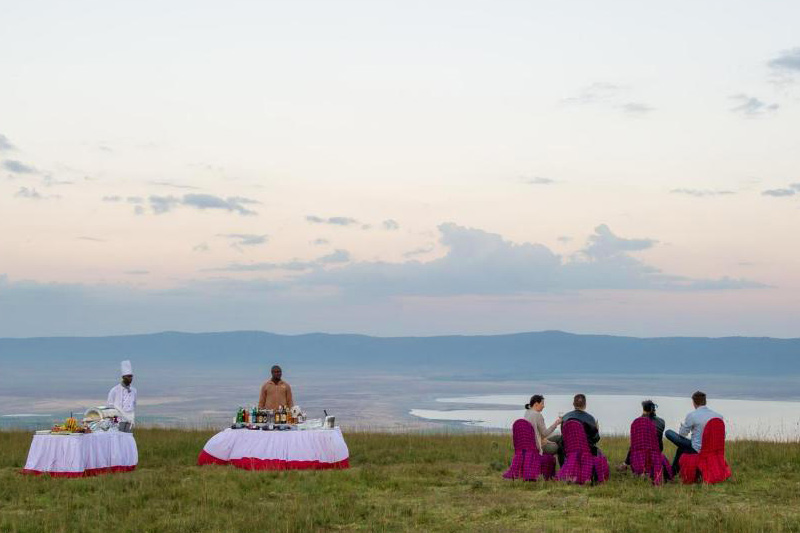 Ngorongoro-Crater-Serena-Lodge-Dining